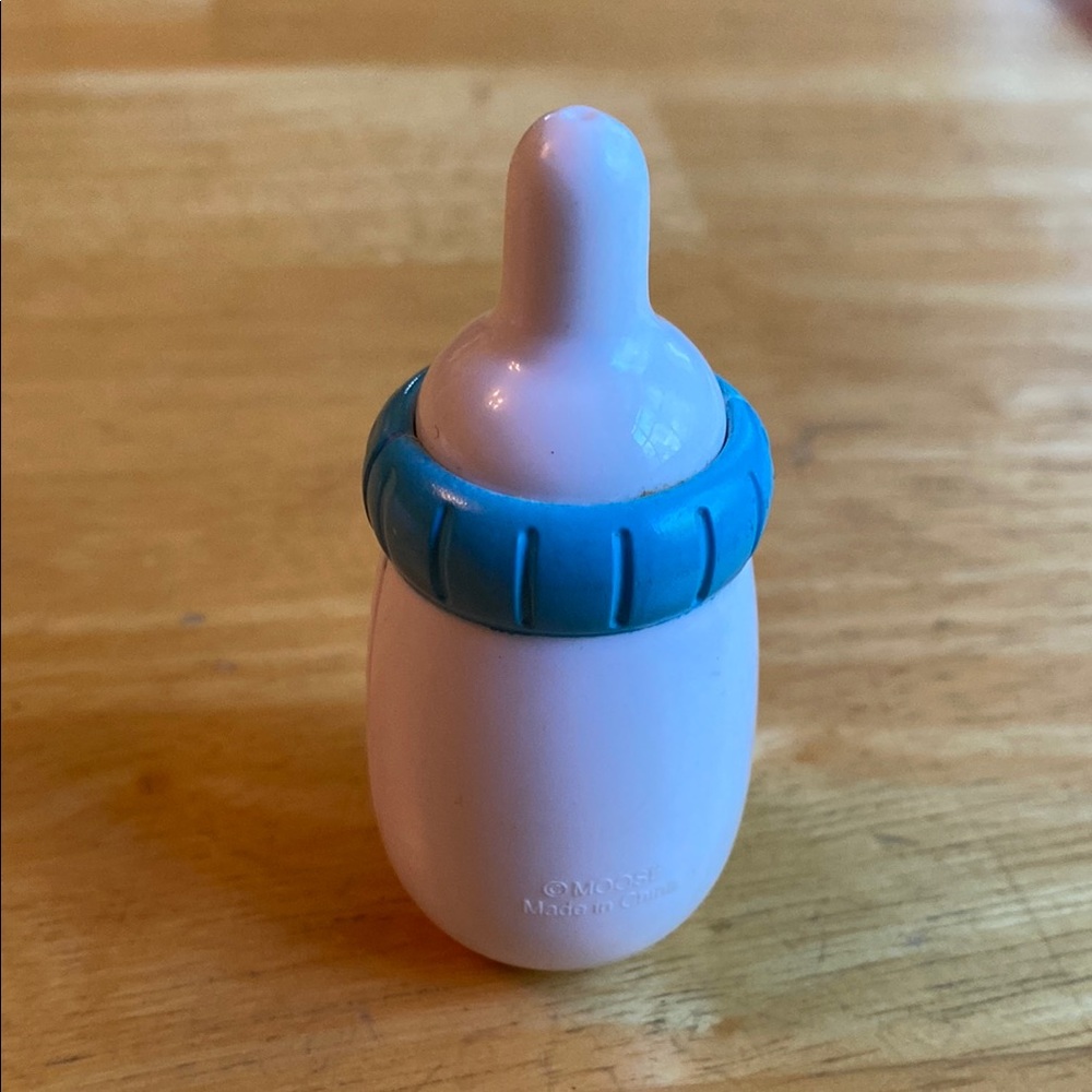MOOSE  Plastic Baby Doll Bottle. EUC PERFECT FOR REPLACEMENT. BABYDOLL DOLLHOUSE